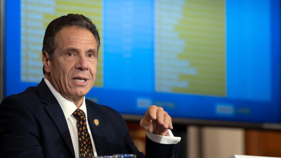 Trump amenaza a Cuomo con no distribuir primeras vacunas a Nueva York