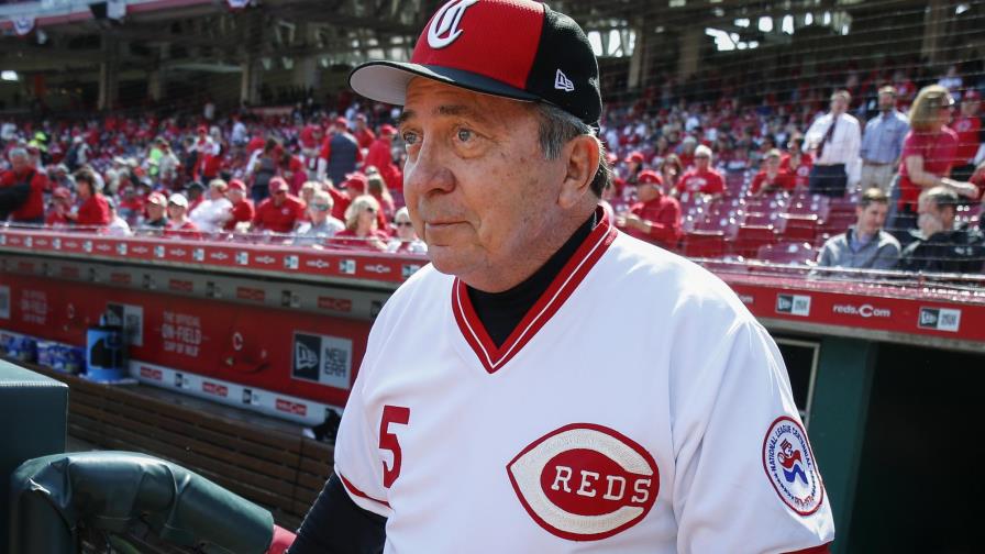 Subastan recuerdos personales de Johnny Bench