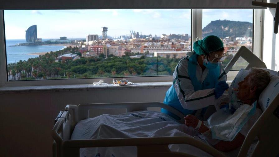España comenzará a vacunar contra el covid en enero de forma voluntaria