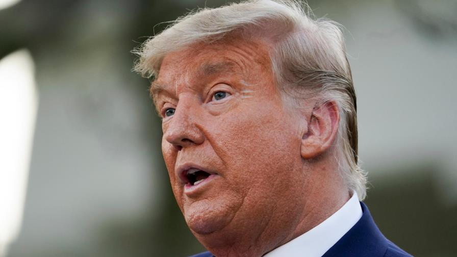 Gobierno de Trump denuncia a Facebook por favorecer a inmigrantes sobre trabajadores de EEUU