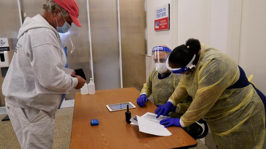 Florida suma 11.335 nuevos casos y 129 muertes por la covid-19