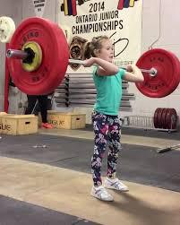 Se cree que es también la niña o el niño de siete años más fuerte que jamás haya vivido. (Fuente externa)