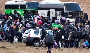 ACNUR pide a Bosnia que ofrezca techo a 900 migrantes abandonados en la nieve