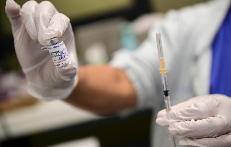 El BM prevé una recuperación global del 4 % en 2021 por las vacunas