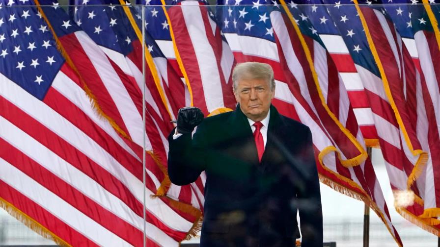 Trump está considerando perdonarse a sí mismo, según The New York Times