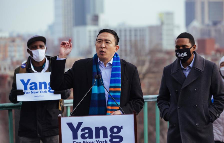 El exaspirante presidencial Yang lanza su campaña a la alcaldía de Nueva York
