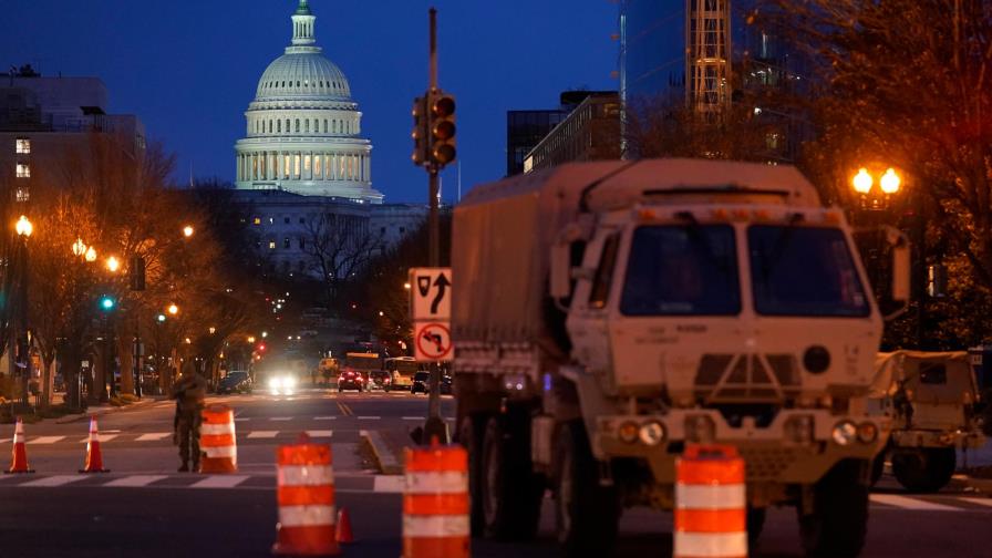 Estados Unidos supera sin incidentes un fin de semana lleno de tensión