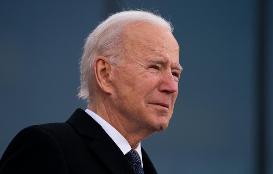 “No hay tiempo que perder”, el primer tuit de Biden como presidente