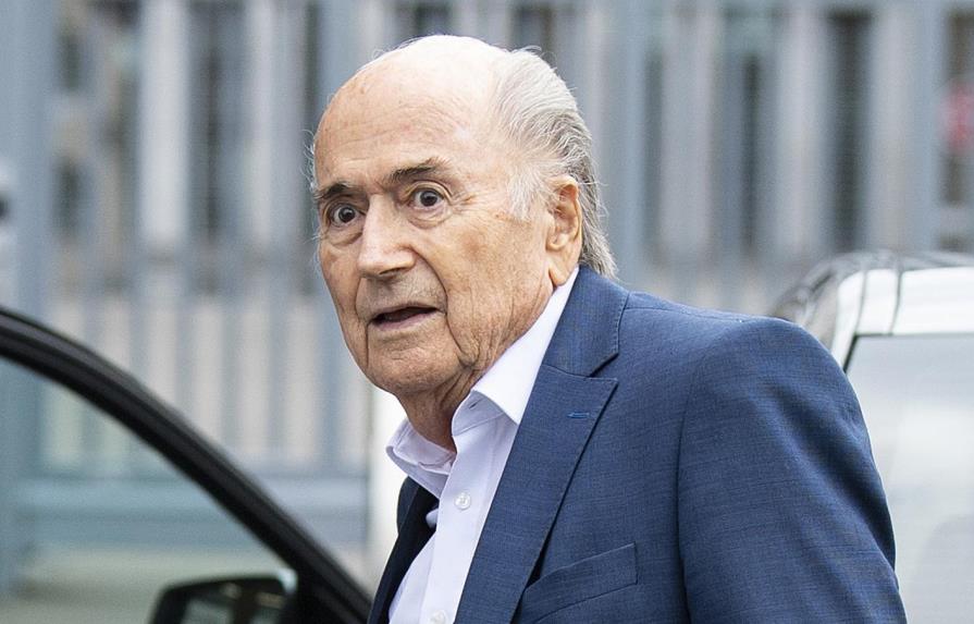 Blatter se pasó una semana en coma inducido