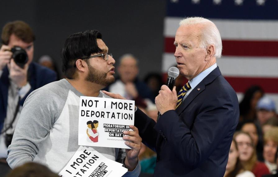 Biden anuncia un aumento del cupo anual de refugiados en EEUU hasta 125,000