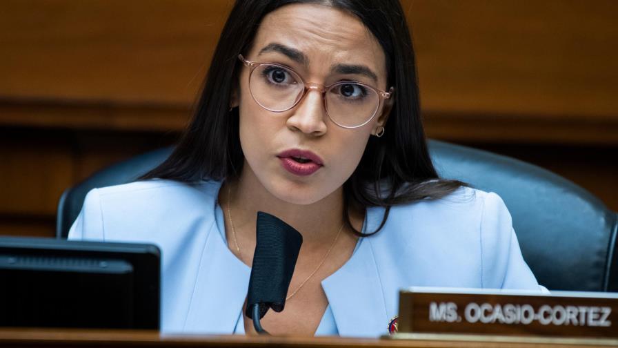 La congresista demócrata Ocasio-Cortez revela que fue víctima de abuso sexual