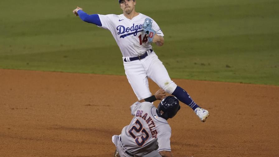 Con Hernández, Boston busca reemplazar a Pedroia