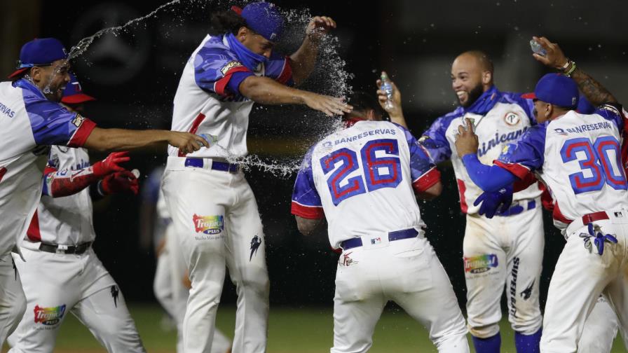 Carlos Paulino decide y Dominicana deja en el terreno a Panamá para avanzar a la final