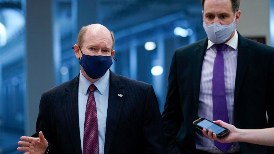 Senado aprueba la legalidad del “impeachment”, con 44 republicanos en contra