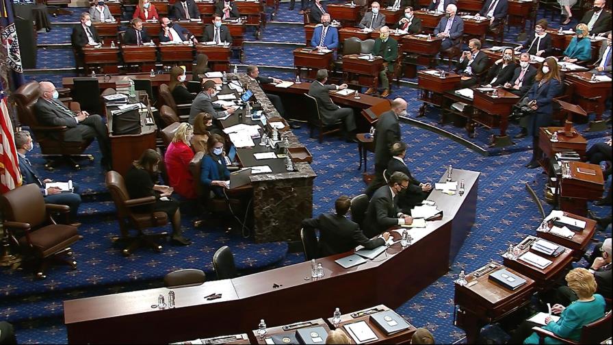 Senadores considerarán testigos en el juicio a Trump