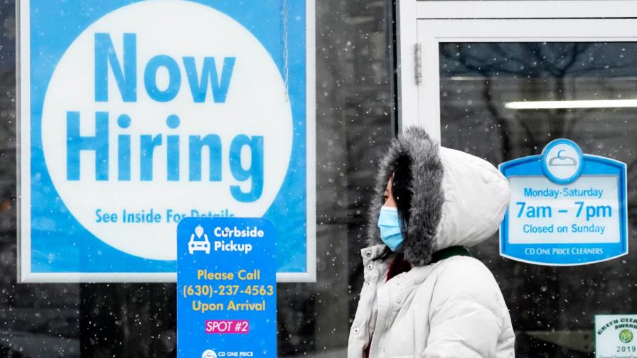 Estudio en EEUU: Ayuda mensual favoreció búsqueda de empleo