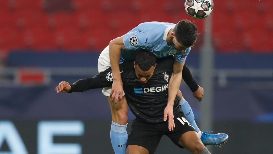 El City no deja opción al Gladbach y pone pie y medio en cuartos