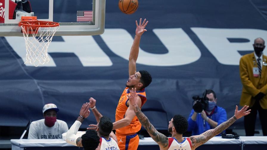 Booker va a Juego de Estrellas; reemplaza al lesionado Davis