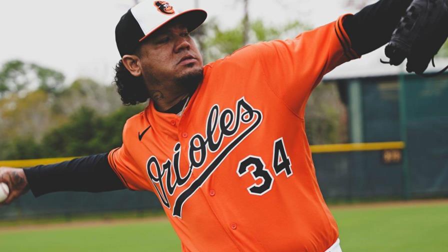 Hernández regresa al montículo, busca un lugar con Baltimore