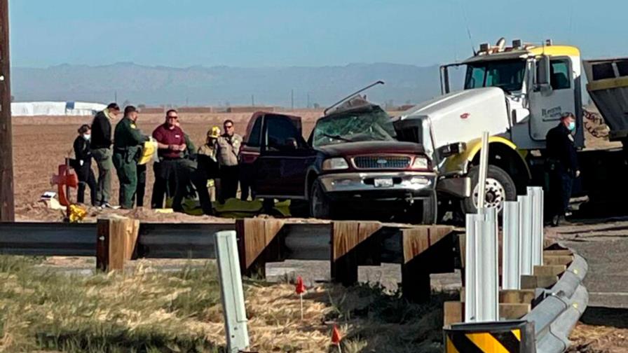 15 muertos, varios heridos, en accidente vial en California