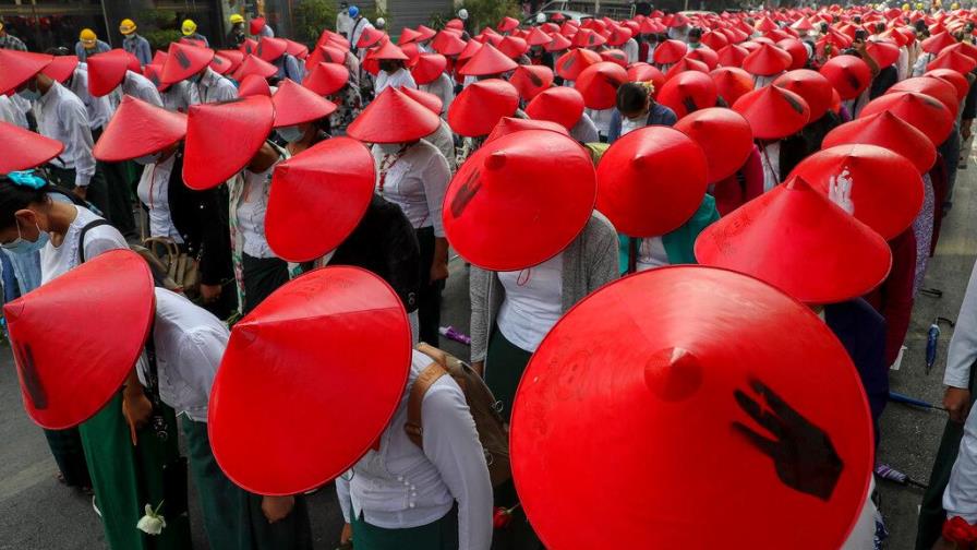 Fuerzas Myanmar matan a al menos 6 manifestantes Fuerzas Myanmar matan a al menos 6 manifestantes
