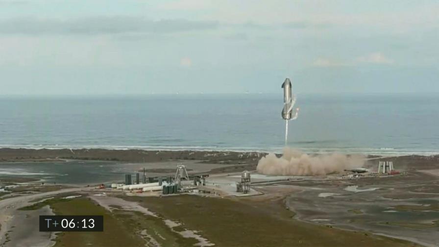 Prototipo de cohete de SpaceX explota minutos después de aterrizar