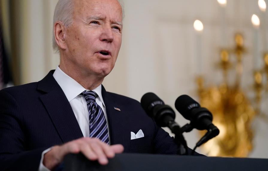 Biden dice que la violencia contra personas de origen asiático es “muy preocupante”