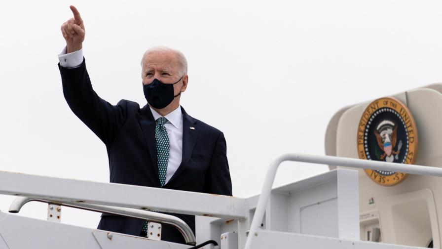 Biden pide a Bolsonaro aunar esfuerzos contra la pandemia y en pro del clima Biden pide a Bolsonaro aunar esfuerzos contra la pandemia y en pro del clima