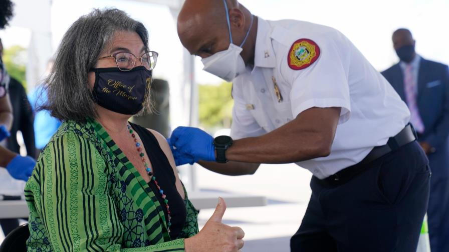 Identifican en EEUU un caso de la variante doble mutante del coronavirus