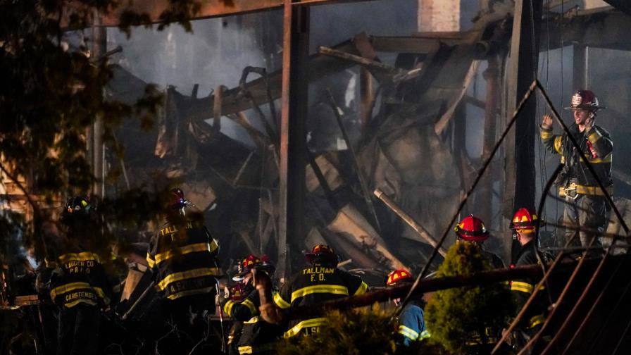 Encuentran muerto a bombero desaparecido en incendio en un geriátrico de Nueva York