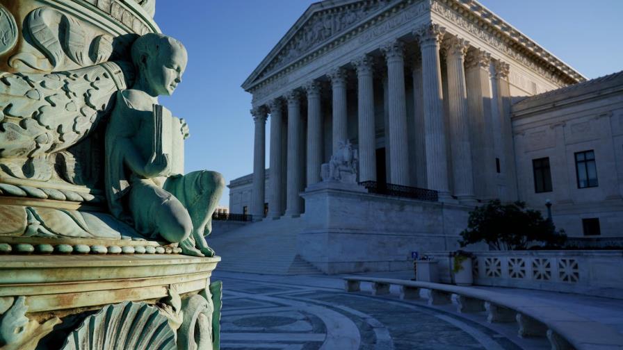 Biden establece una comisión para reformar la Corte Suprema de EEUU