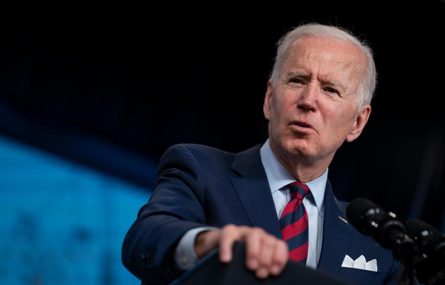 Biden dice que EEUU necesita gran plan de infraestructura para “liderar el mundo”