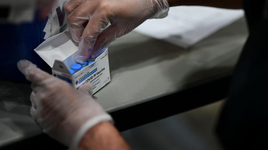 Puerto Rico aplica medidas firmes contra COVID-19 mientras avanza vacunación