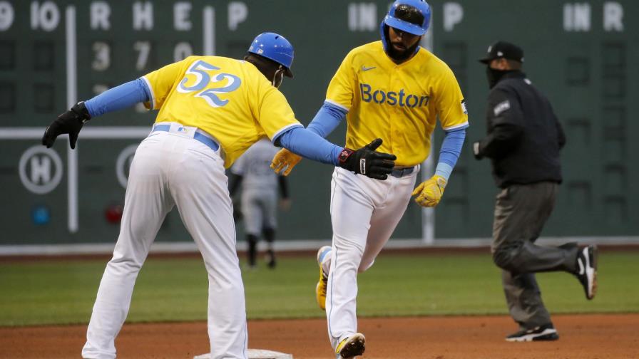 Marwin González lidera ataque de los Medias Rojas