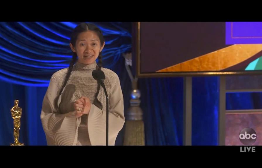 Nomadland y Chloé Zhao triunfan en los premios Oscar