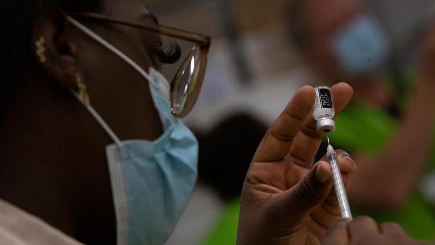 Antes de las patentes de las vacunas anticovid, la urgencia son las materias primas Antes de las patentes de las vacunas anticovid, la urgencia son las materias primas