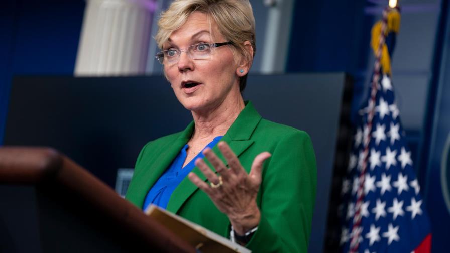 EEUU admite una crisis en el suministro tras el ciberataque contra oleoductos