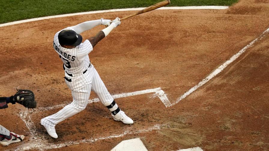 Tony La Russa se molesta por cuestionamientos que hizo a Yermín Mercedes