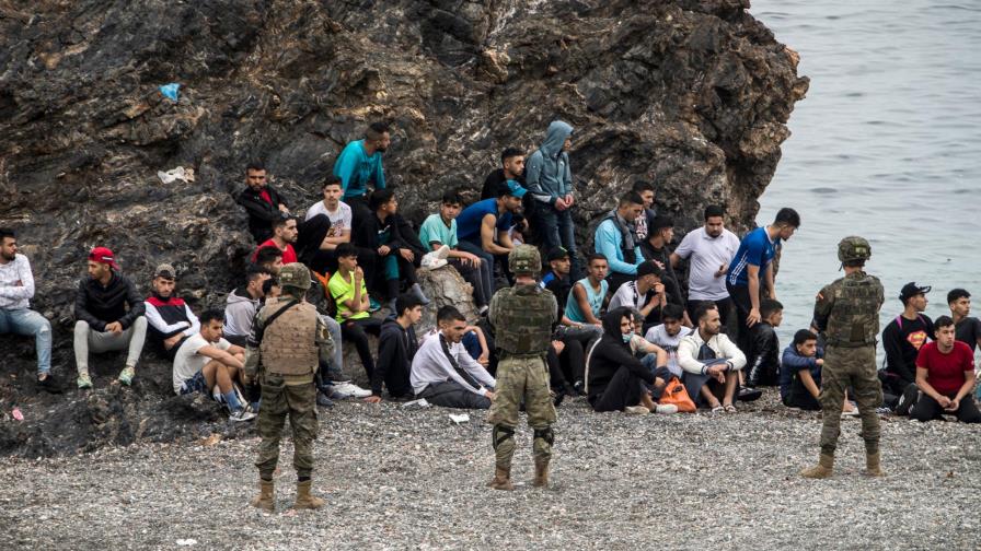 Tensión entre España y Marruecos por llegada de migrantes