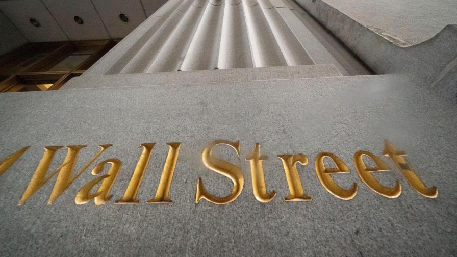 Wall Street recupera confianza y abre en alza