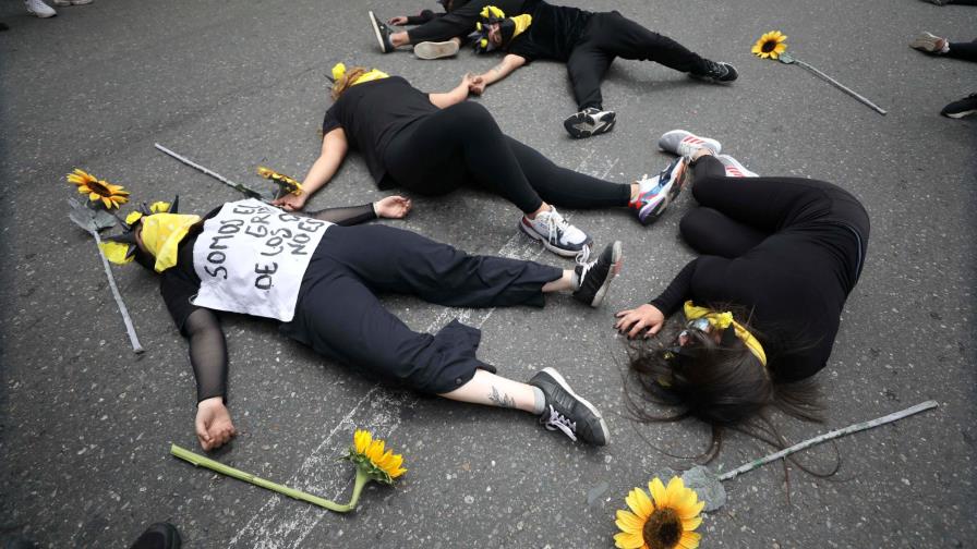 EE.UU. expresa su apoyo al presidente colombiano y pide investigar denuncias