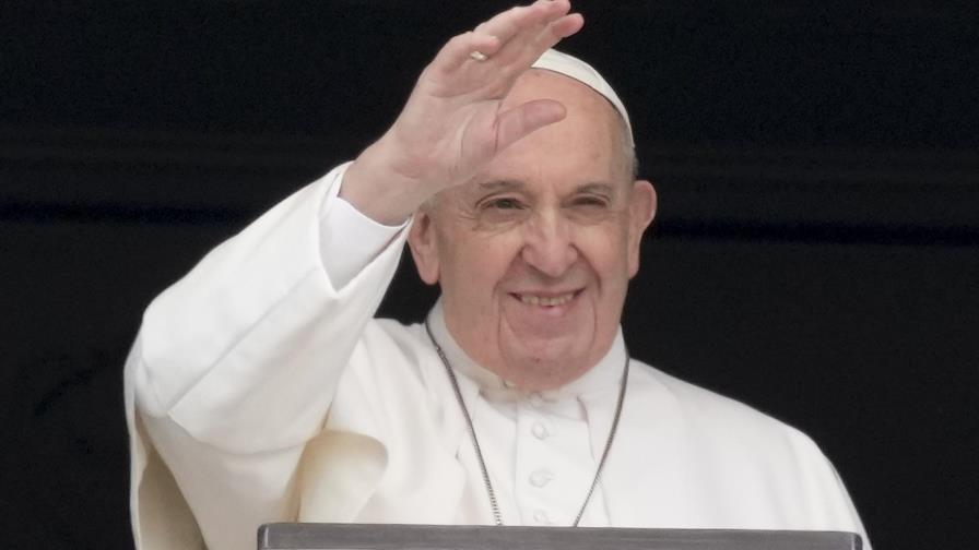 El papa anima a los jóvenes a casarse incluso en tiempos difíciles El papa anima a los jóvenes a casarse incluso en tiempos difíciles