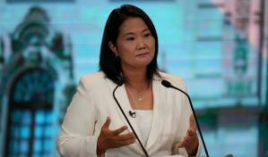 Keiko Fujimori afirma que Petro se ha inventado conflicto con Perú y le llama guerrillero