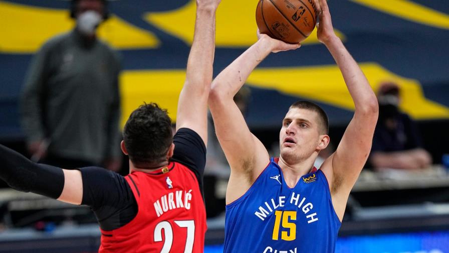 Nikola Jokic gana con holgura el premio al Jugador Más Valioso