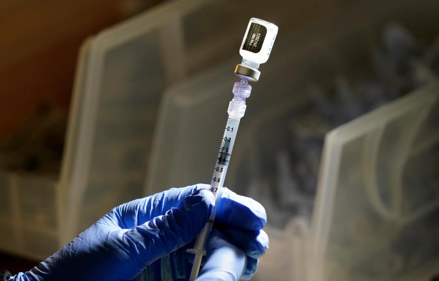 La vacuna de Pfizer genera menos anticuerpos contra la variante india