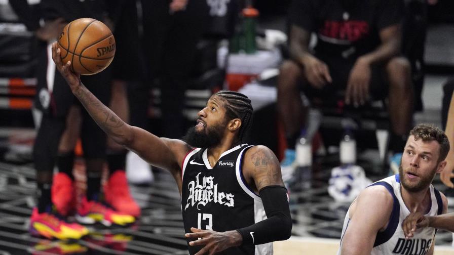 Un descansado Jazz recibe a unos aguerridos Clippers Un descansado Jazz recibe a unos aguerridos Clippers