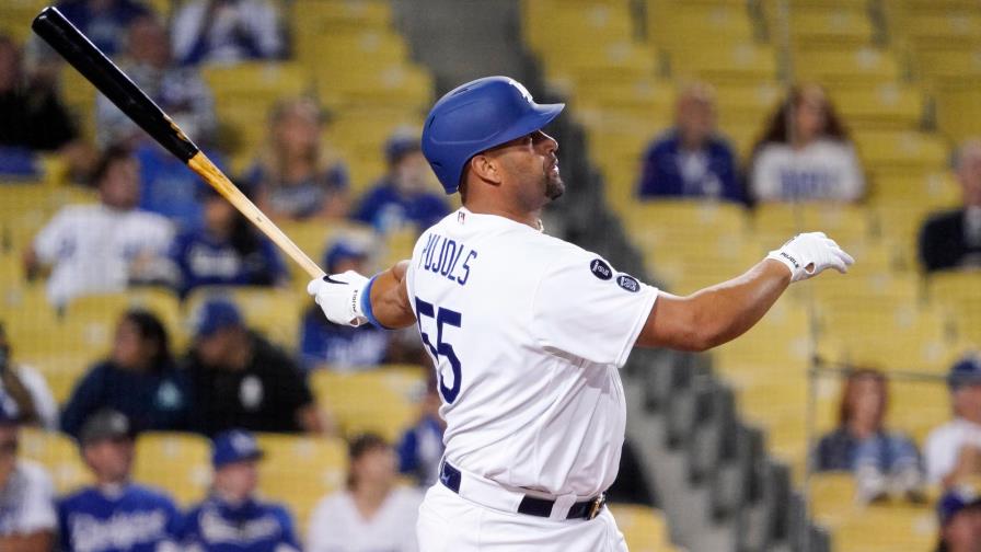 Pujols acelera y llegaría a 695 jonrones este año