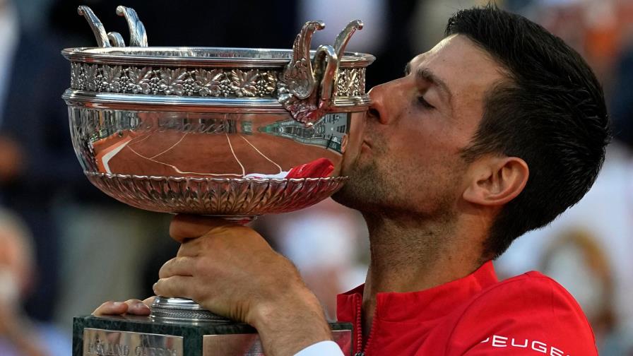 Djokovic remonta un 0-2 para conquistar Roland Garros, su 19º Grand Slam