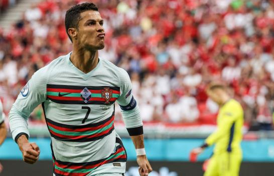 Cristiano fija marca europea y Portugal vence 3-0 a Hungría