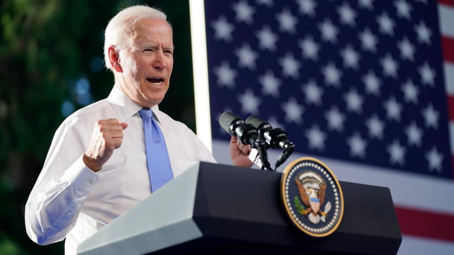 Biden avisó a Putin de que si muere Navalni consecuencias serán devastadoras Biden avisó a Putin de que si muere Navalni consecuencias serán devastadoras